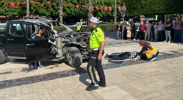 Adana’da trafik kazası tatbikatı yapıldı
