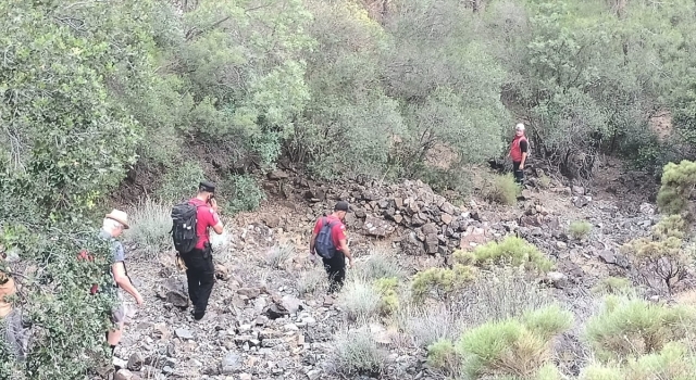 Antalya’da doğa yürüyüşünde rahatsızlanan turist ölü bulundu