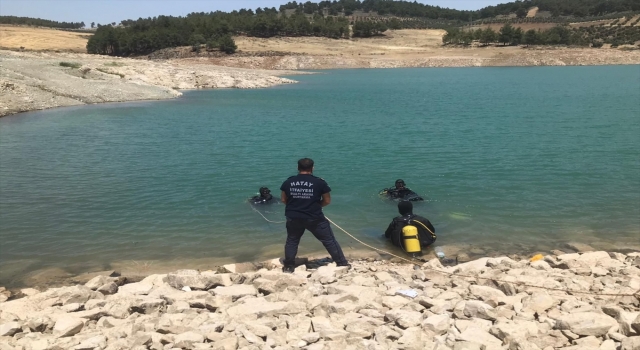 Hatay’da baraj gölüne giren çocuk boğuldu