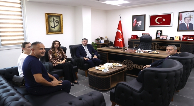 Aile ve Sosyal Hizmetler Bakan Yardımcısı Tarıkdaroğlu, Mersin’de temaslarda bulundu