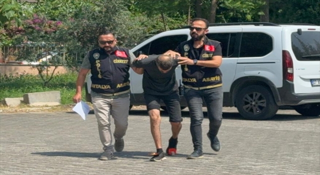 Antalya’da parkta öldürülen kişinin cinayet zanlısı yakalandı