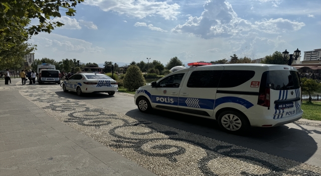 Kahramanmaraş’ta gölette boğulma tehlikesi geçiren çocuk hastaneye kaldırıldı