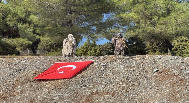 Kahramanmaraş’ta polis, teröristlerce kaçırılan otobüsü kurtarma tatbikatı yaptı