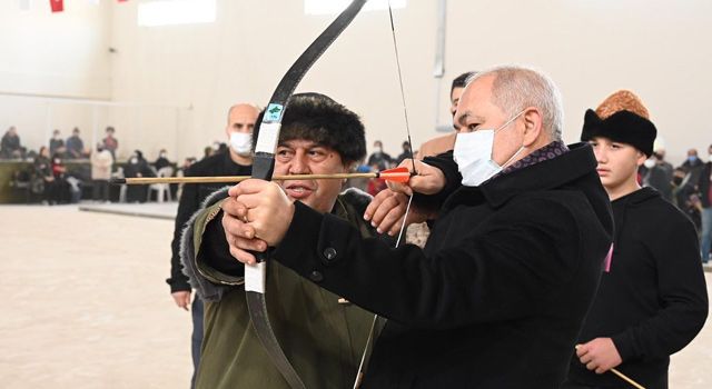 7 Ocak Kutlamaları Kapsamında Okçuluk Turnuvası Yapıldı