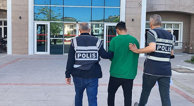 Burdur’da 25 yıl 10 ay kesinleşmiş hapsi bulunan hükümlü yakalandı
