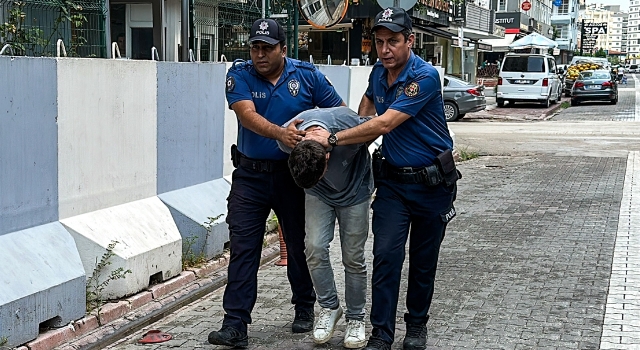 Adana’da 53 yıl 7 ay kesinleşmiş hapis cezasıyla aranan hükümlü yakalandı