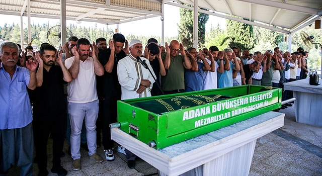 Fenerbahçe’nin kalecisi İrfan Can Eğribayat’ın babasının cenazesi defnedildi