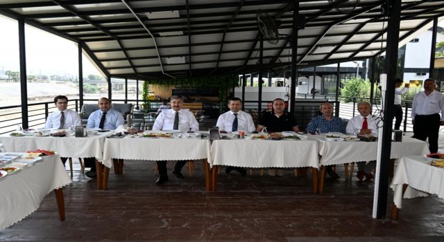 Osmaniye Valisi Yılmaz Gazetecilerle Kahvaltıda Buluştu