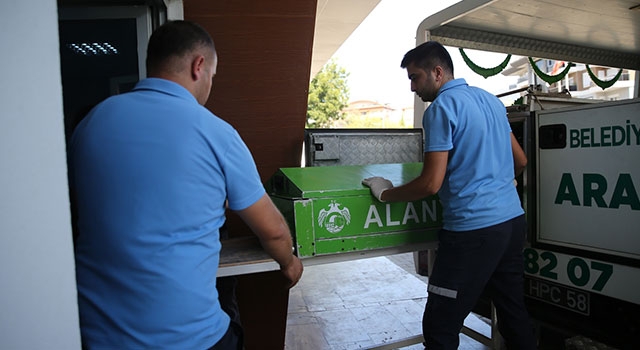 Alanya’da teknenin çarptığı kadın hayatını kaybetti