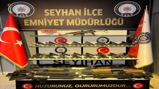 Adana’daki denetimlerde ruhsatsız 2 bin 218 silah ele geçirildi