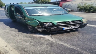 Mersin’de trafik kazasında bir kişi yaralandı
