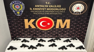 Antalya’da silah kaçakçılığı yapan bir kişi tutuklandı