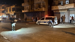 Adana’da silahlı kavganın ortasında kalan kişi yaşamını yitirdi