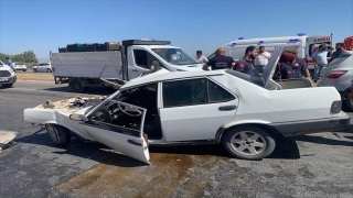 Hatay’da beton mikseriyle çarpışan otomobildeki 1 kişi öldü, 1 kişi yaralandı