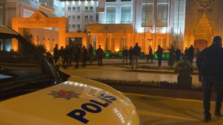 Belediye hizmet binasına silahlı saldı: 5 gözaltı