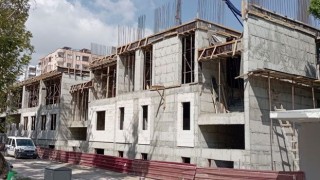 Atatürk Ortaokulu inşaatının bitirilmesi bekleniyor