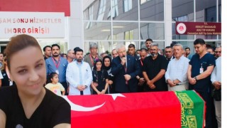 Vefat Eden Hastane Çalışanı Esma Canbaz İçin Devlet Hastanesinde Tören