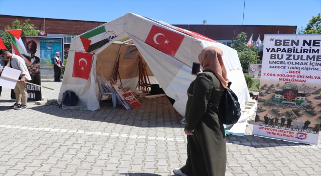 Isparta’da üniversite öğrencileri İsrail’in Gazze’ye saldırılarını protesto ediyor