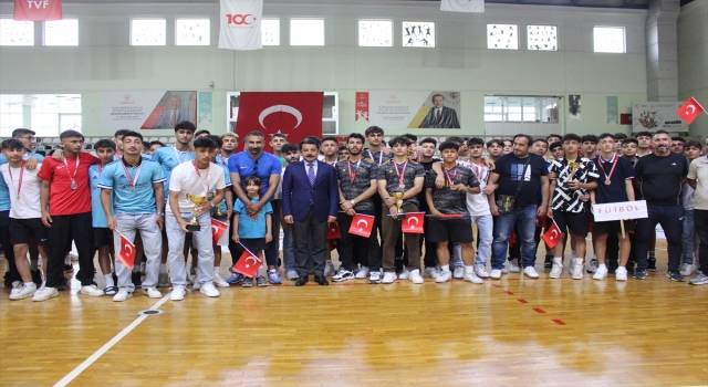 Hatay’da başarılı sporcular ödüllendirildi