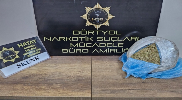 Hatay’da 1 kilo 900 gram esrar ele geçirildi