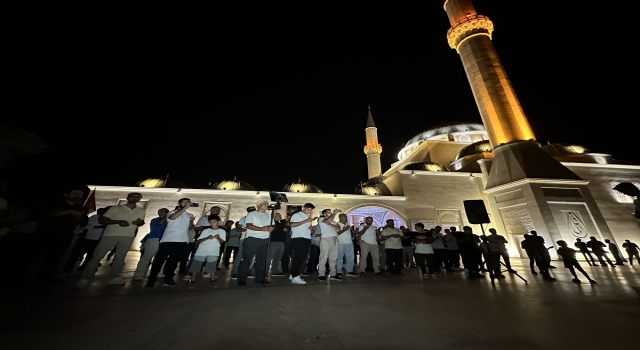 İsrail’in Gazze’ye yönelik saldırıları Antalya’da protesto edildi