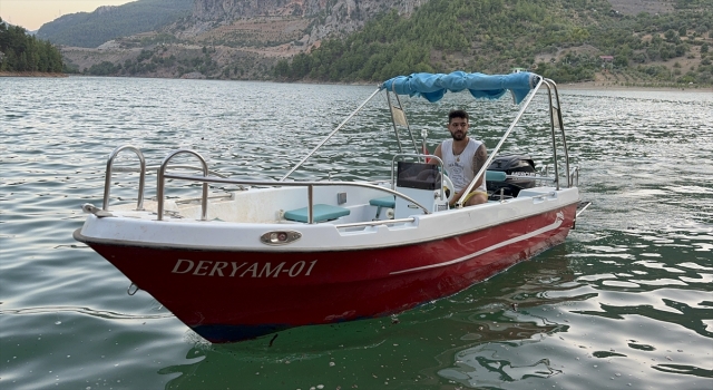 Adana’da orman yangınına müdahale eden helikopter suya düştü