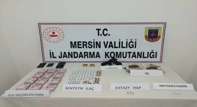 Mersin’de uyuşturucu operasyonunda yakalanan 5 zanlıdan 2’si tutuklandı