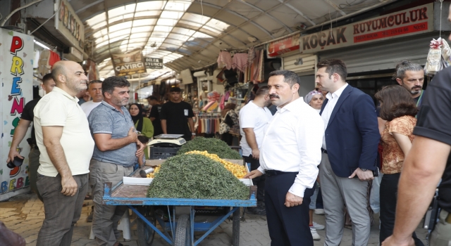 Hatay Valisi Mustafa Masatlı, tarihi Uzun Çarşı esnafını ziyaret etti