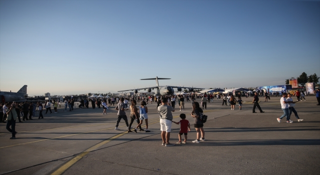 TEKNOFEST Adana hem gençlerden hem de büyüklerden beğeni topluyor