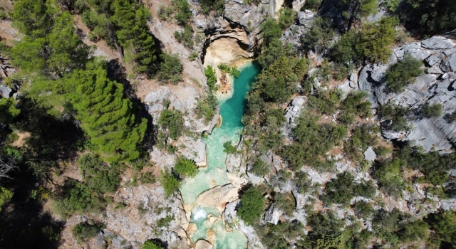 Antalya’da ”Gümüşdamla Kanyonu” doğaseverlerin rotasında