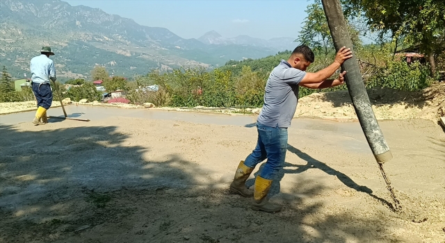 Kozan’da Yerinde Dönüşüm Projesi kapsamında 24 konutun yapımına başlandı