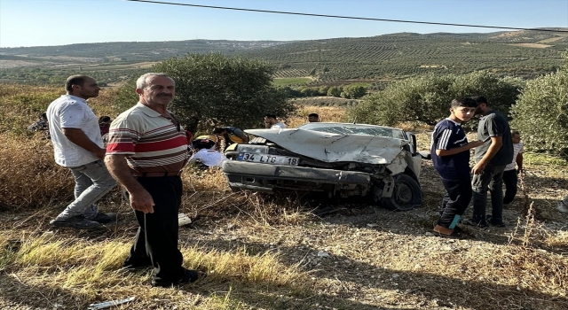 Hatay’da ki otomobilin karıştığı kazada 4 kişi yaralandı