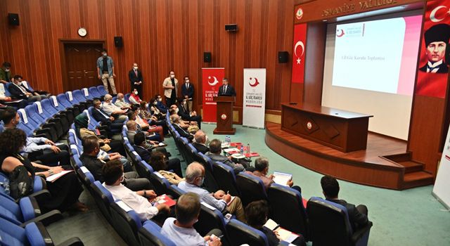 Göç İdaresi ilk toplantısını Vali Yılmaz başkanlığında yaptı