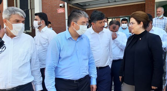 Bakan Yanık, Osmaniye'deki yangın bölgesinde