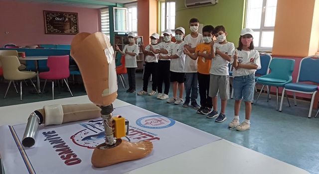 Engelli dedesinin protezinden etkilenerek yaptığı proje TEKNOFEST’te