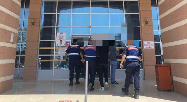Osmaniye’de hapis cezasıyla aranan üç kişi yakalandı