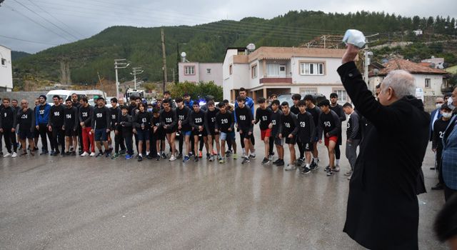 7 Ocak kurtuluş koşusuna 200 sporcu katıldı