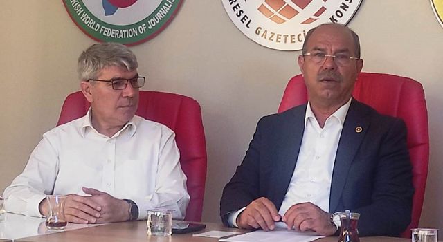 Milletvekili Durmuşoğlu, “Emekli maaşı “sorusu karşısında durup, düşündü