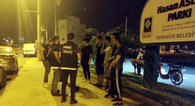 Polisin mahallelerdeki şok uygulamasında 175 kişi sorgulandı
