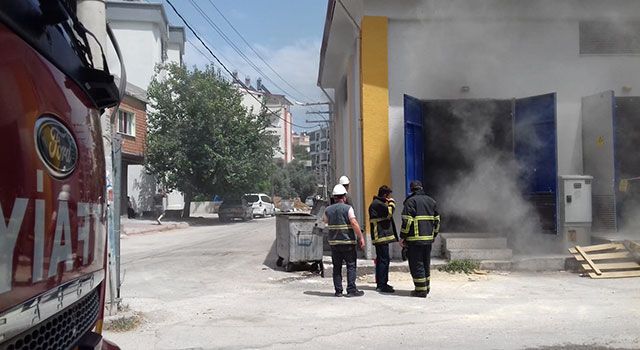 Aşırı sıcaklar nedeniyle elektrik trafosunda yangın çıktı