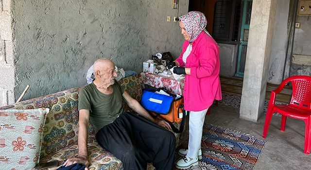 Evde bakım hizmetleri belediye tarafından yürütülüyor