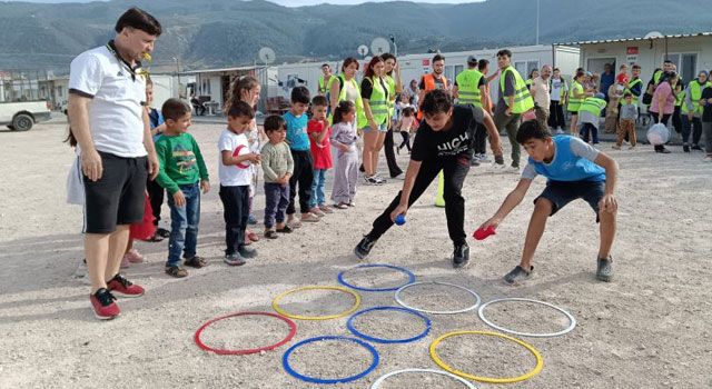 Öğrenciler, Konteyner Kenti Ziyaret Etti