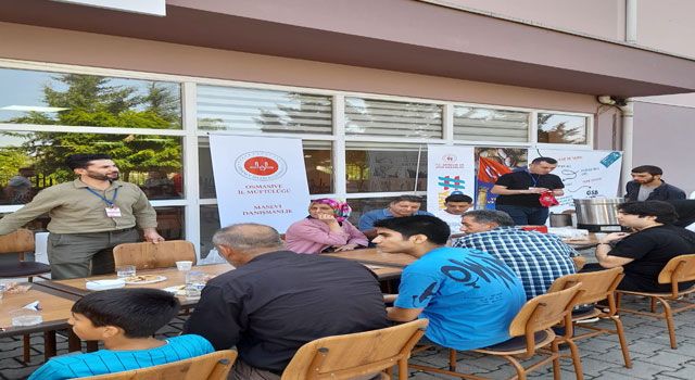 Osmaniye’de Öğrencileri Karşılama Stantları Açıldı