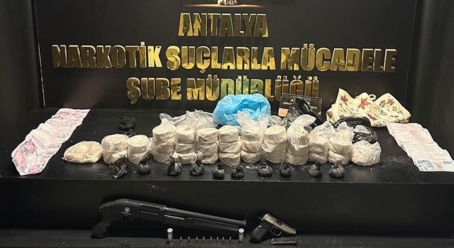 Antalya’da eş zamanlı narkotik operasyonu başlatıldı