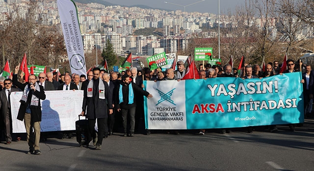 Kahramanmaraş’ta şehit askerleri anma ve Filistin’e destek yürüyüşü düzenlendi