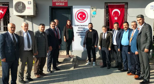 Merkez Mahalle Muhtarları Aynı Dernekte