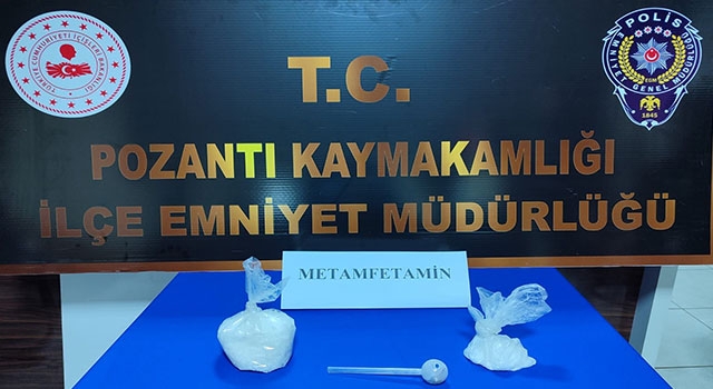 Adana’da sentetik uyuşturucu ele geçirilen araçtaki 2 şüpheli tutuklandı