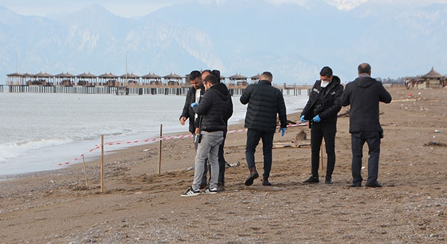 Antalya’da sahile vurmuş 2 ceset daha bulundu