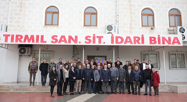 Cumhur İttifakı’nın Mersin Büyükşehir Belediye Başkan adayı Soydan, esnafla buluştu