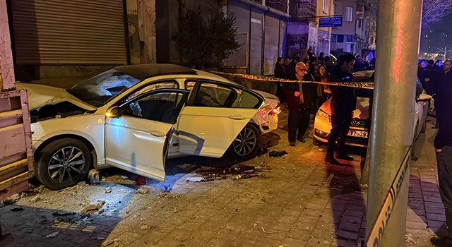 Adana’da trafik kazası ve sonrasında çıkan silahlı kavgada 3 kişi yaralandı